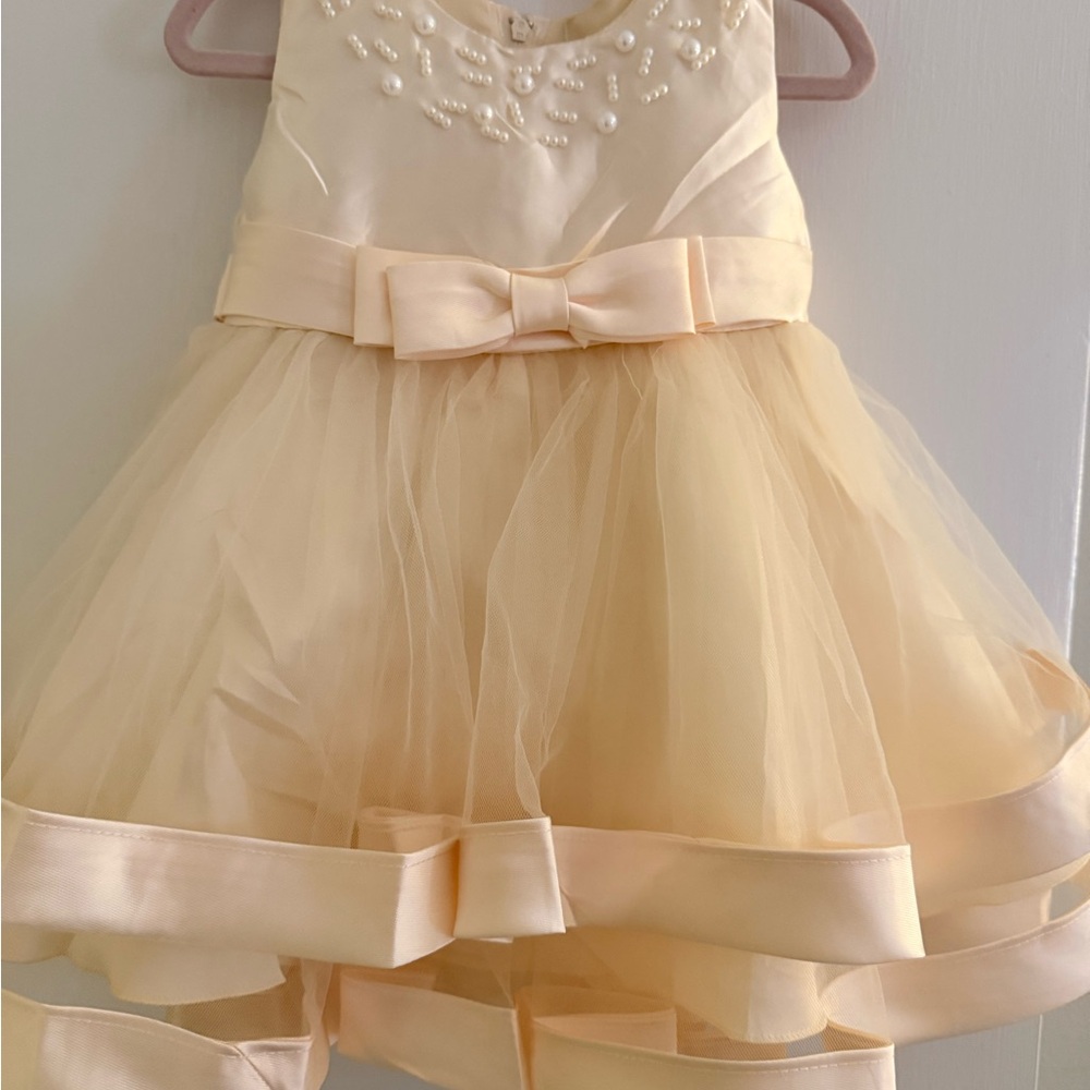 Elegant Cream Kids Dress with Bow